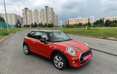 MINI Hatch, 2019 год, 1 990 000 рублей, 9 фотография