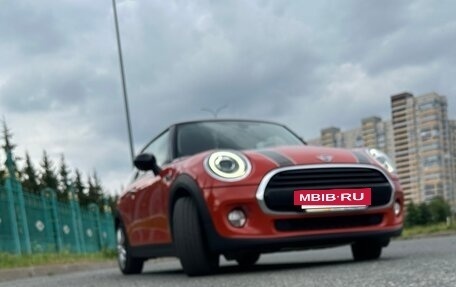 MINI Hatch, 2019 год, 1 990 000 рублей, 7 фотография