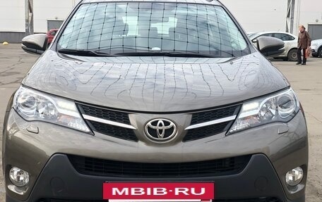Toyota RAV4, 2013 год, 2 420 000 рублей, 7 фотография