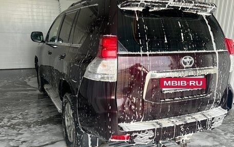 Toyota Land Cruiser Prado 150 рестайлинг 2, 2011 год, 1 820 000 рублей, 2 фотография