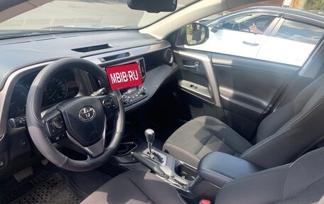Toyota RAV4, 2017 год, 2 070 000 рублей, 7 фотография