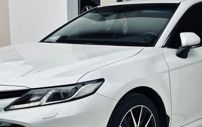 Toyota Camry, 2020 год, 3 000 000 рублей, 1 фотография