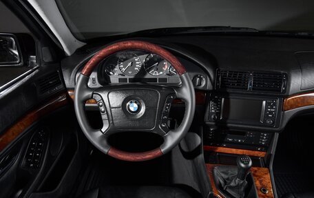 BMW 5 серия, 2001 год, 699 000 рублей, 24 фотография