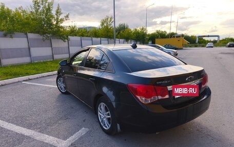 Chevrolet Cruze II, 2010 год, 795 000 рублей, 11 фотография