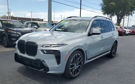 BMW X7, 2022 год, 6 990 000 рублей, 2 фотография