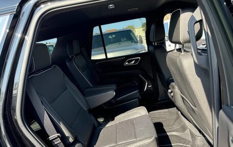 Chevrolet Tahoe IV, 2022 год, 5 800 000 рублей, 9 фотография