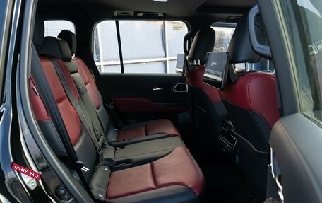 Toyota Land Cruiser, 2024 год, 14 700 000 рублей, 9 фотография