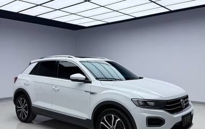 Volkswagen T-Roc I, 2022 год, 2 369 000 рублей, 1 фотография
