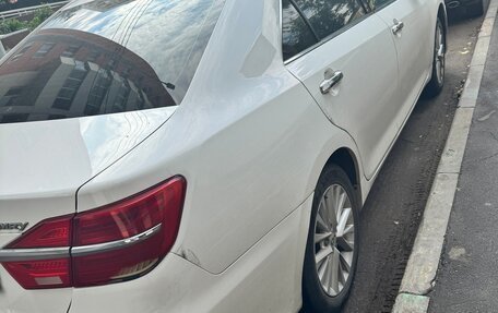 Toyota Camry, 2015 год, 1 750 000 рублей, 4 фотография