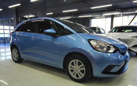 Honda Fit, 2020 год, 1 069 000 рублей, 2 фотография