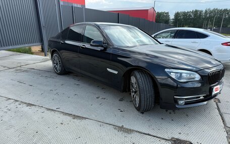 BMW 7 серия, 2012 год, 2 200 000 рублей, 9 фотография