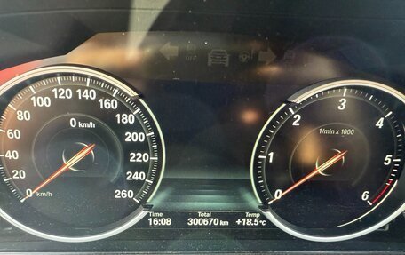 BMW 7 серия, 2012 год, 2 200 000 рублей, 13 фотография