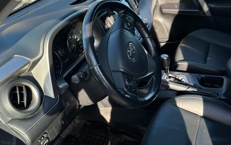 Toyota RAV4, 2017 год, 2 450 000 рублей, 9 фотография