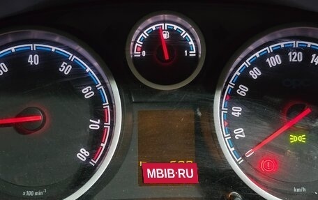 Opel Corsa OPC D рестайлинг 1, 2012 год, 1 500 000 рублей, 11 фотография