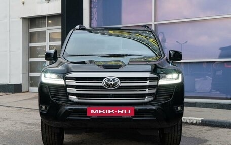 Toyota Land Cruiser, 2024 год, 14 700 000 рублей, 2 фотография