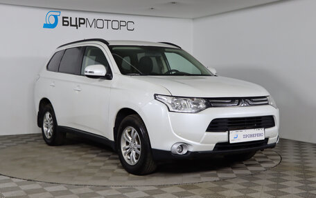 Mitsubishi Outlander III рестайлинг 3, 2013 год, 1 269 990 рублей, 3 фотография
