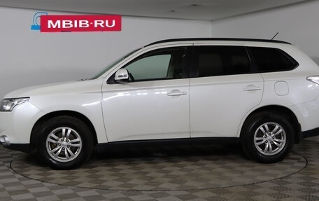 Mitsubishi Outlander III рестайлинг 3, 2013 год, 1 269 990 рублей, 8 фотография