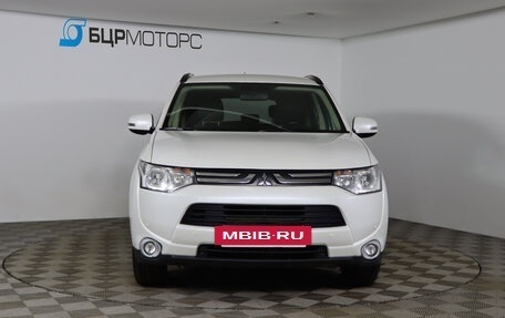 Mitsubishi Outlander III рестайлинг 3, 2013 год, 1 269 990 рублей, 2 фотография