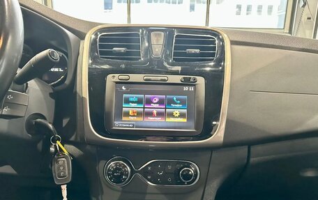 Renault Logan II, 2018 год, 1 085 000 рублей, 15 фотография