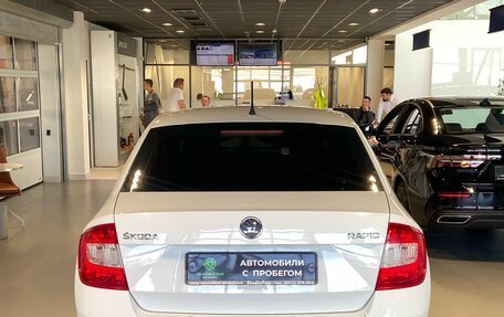 Skoda Rapid I, 2014 год, 880 000 рублей, 6 фотография