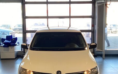 Skoda Rapid I, 2014 год, 880 000 рублей, 3 фотография
