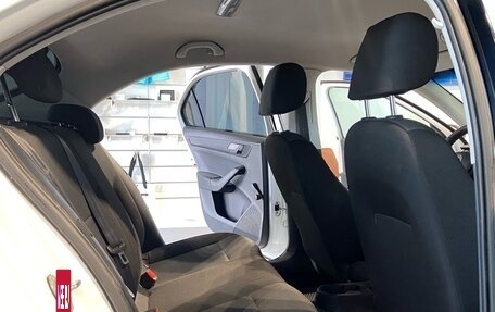 Skoda Rapid I, 2014 год, 880 000 рублей, 11 фотография