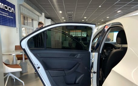 Skoda Rapid I, 2014 год, 880 000 рублей, 12 фотография