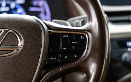 Lexus ES VII, 2020 год, 3 558 000 рублей, 19 фотография