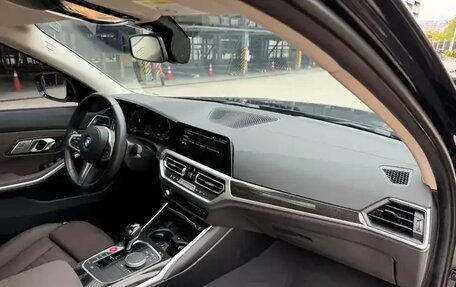 BMW 3 серия, 2022 год, 3 000 045 рублей, 16 фотография