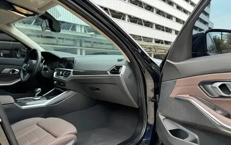 BMW 3 серия, 2022 год, 3 000 045 рублей, 14 фотография