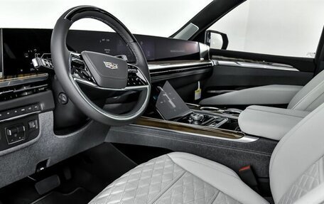 Cadillac Escalade V, 2025 год, 18 990 000 рублей, 24 фотография
