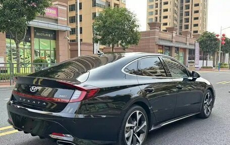 Hyundai Sonata VIII, 2022 год, 1 950 000 рублей, 4 фотография