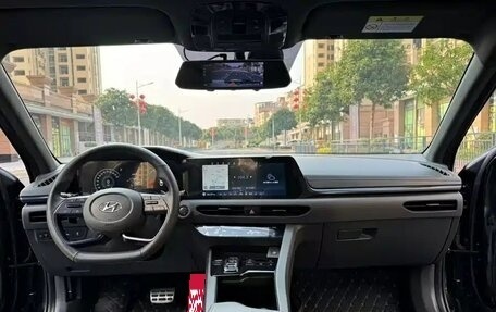 Hyundai Sonata VIII, 2022 год, 1 950 000 рублей, 8 фотография