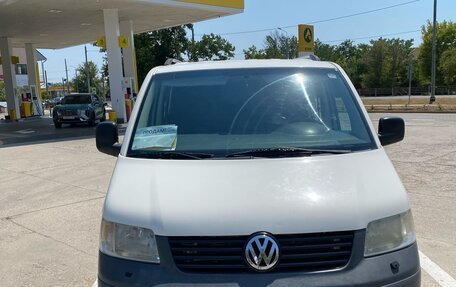 Volkswagen Transporter T5 рестайлинг, 2006 год, 950 000 рублей, 3 фотография