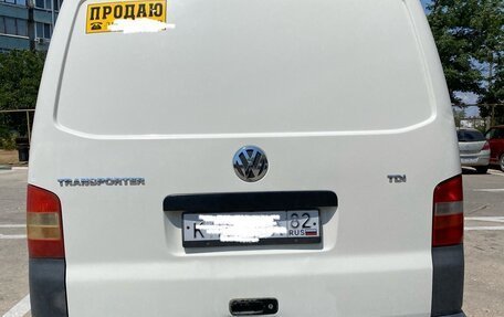 Volkswagen Transporter T5 рестайлинг, 2006 год, 950 000 рублей, 9 фотография