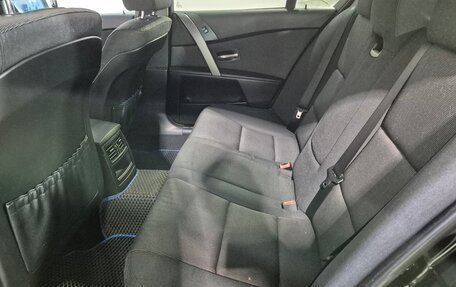BMW 5 серия, 2004 год, 999 900 рублей, 14 фотография
