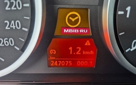BMW 5 серия, 2004 год, 999 900 рублей, 10 фотография