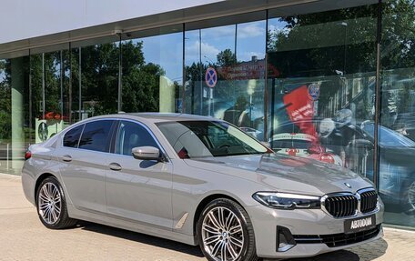 BMW 5 серия, 2021 год, 4 050 000 рублей, 8 фотография