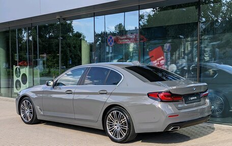 BMW 5 серия, 2021 год, 4 050 000 рублей, 3 фотография