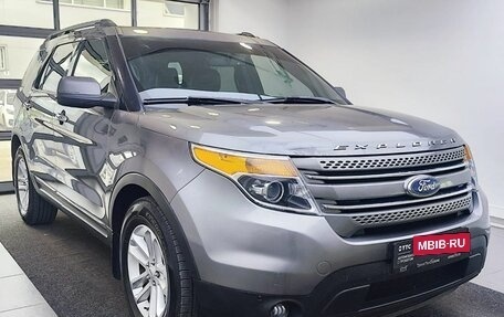 Ford Explorer VI, 2011 год, 1 629 000 рублей, 3 фотография