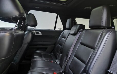 Ford Explorer VI, 2011 год, 1 629 000 рублей, 15 фотография