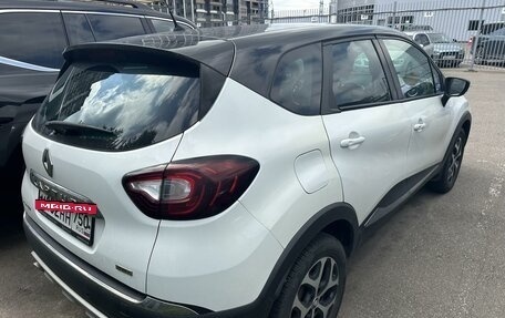 Renault Kaptur I рестайлинг, 2017 год, 1 199 000 рублей, 3 фотография