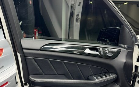 Mercedes-Benz GL-Класс, 2015 год, 3 200 000 рублей, 11 фотография