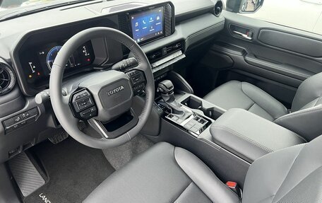 Toyota Land Cruiser Prado, 2025 год, 8 990 000 рублей, 7 фотография