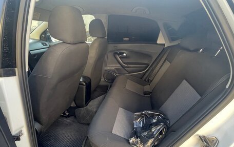 Volkswagen Polo VI (EU Market), 2011 год, 350 000 рублей, 6 фотография