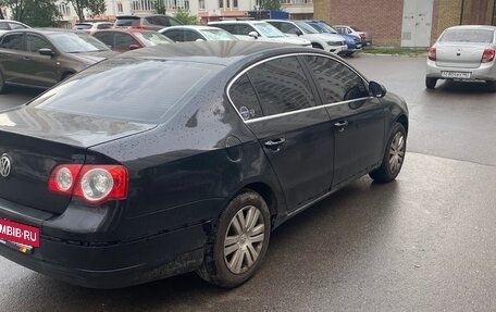 Volkswagen Passat B6, 2007 год, 385 000 рублей, 3 фотография