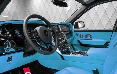 Rolls-Royce Cullinan, 2025 год, 74 400 000 рублей, 9 фотография