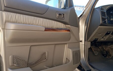 Nissan Patrol, 2003 год, 1 500 000 рублей, 12 фотография