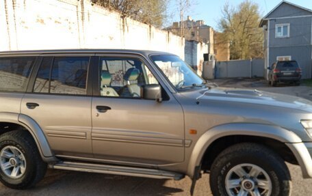 Nissan Patrol, 2003 год, 1 500 000 рублей, 15 фотография
