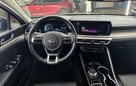 KIA K5, 2020 год, 2 920 000 рублей, 37 фотография
